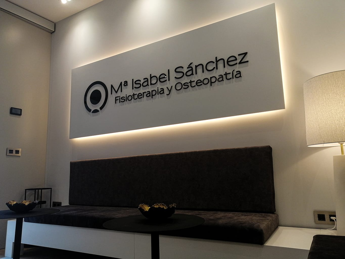 Rótulo Mª Isabel Sánchez · Fisioterapia